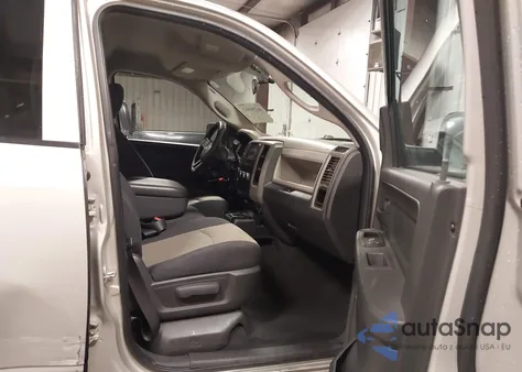 2010 Dodge Ram 1500 St из США, поврежденный, VIN 1D7RV1CT9AS197072